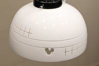 乳白色ガラスに和モダンな模様が浮かびあがる電笠 DC2096