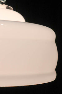 ユニークシルエット!! お洒落な装い溢れるプレスガラス電笠 DC2192