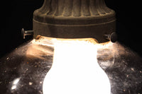 透明感あるワイングラスを思わせる大振りな電笠 DC2485