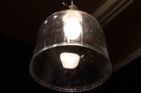 透明感あるワイングラスを思わせる大振りな電笠 DC2485