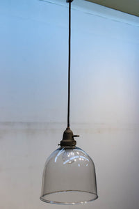 透明感あるワイングラスを思わせる大振りな電笠 DC2485