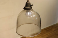 透明感あるワイングラスを思わせる大振りな電笠 DC2485