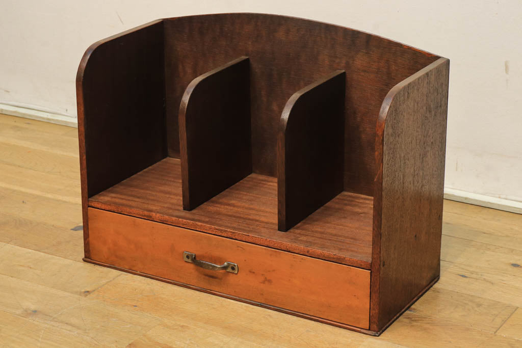 仕切り付き本立て① 木製 アンティーク レトロ 古道具 - 本棚・本収納
