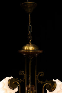 モダンデザイン!! 個性的な笠を備えた3灯式シャンデリア DC2767