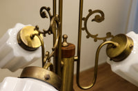 モダンデザイン!! 個性的な笠を備えた3灯式シャンデリア DC2767