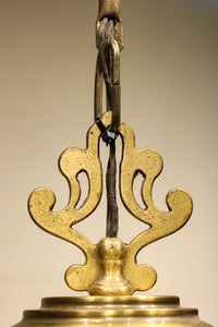 モダンデザイン!! 個性的な笠を備えた3灯式シャンデリア DC2767