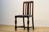 背もたれの星型レリーフ模様が魅力のアンティークチェアー DC3372