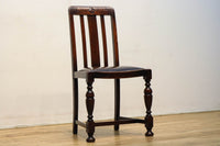 背もたれの星型レリーフ模様が魅力のアンティークチェアー DC3372