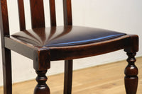 背もたれの星型レリーフ模様が魅力のアンティークチェアー DC3372