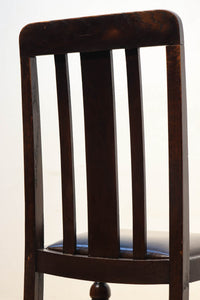 背もたれの星型レリーフ模様が魅力のアンティークチェアー DC3372