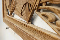 扇と鯉が艶やかな木地色の彫刻欄間 E8867ab 在庫(a:売約済 b:1)枚