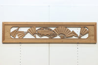 扇と鯉が艶やかな木地色の彫刻欄間 E8867ab 在庫(a:売約済 b:1)枚