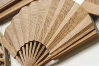 扇と鯉が艶やかな木地色の彫刻欄間 E8867ab 在庫(a:売約済 b:1)枚