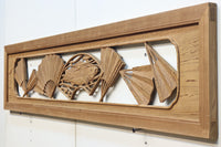 扇と鯉が艶やかな木地色の彫刻欄間 E8867ab 在庫(a:売約済 b:1)枚