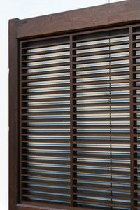 小窓に最適な横格子の小型建具 EZ1285 在庫2枚