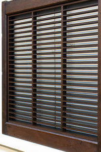 小窓に最適な横格子の小型建具 EZ1285 在庫2枚