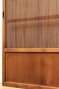 幅676ミリ 繊細な格子づくりで風情のあるスリム幅格子戸 F7751 在庫1枚