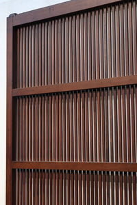 幅673ミリ 結霜ガラスで格調あるスリムな大阪格子戸 F7779 在庫1枚