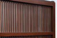 幅673ミリ 結霜ガラスで格調あるスリムな大阪格子戸 F7779 在庫1枚