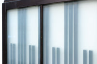 【ご精算用】幅695ミリ,高さ1825ミリ 丸みのある格子がお洒落なスリガラス入り格子戸 F7865 在庫1枚