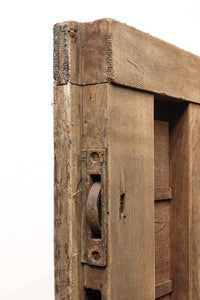 幅1325ミリ 鉄帯の風合いが素晴らしい緻密な作り込みの木地色の蔵戸 G2144