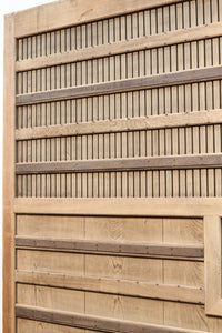 幅1325ミリ 鉄帯の風合いが素晴らしい緻密な作り込みの木地色の蔵戸 G2144