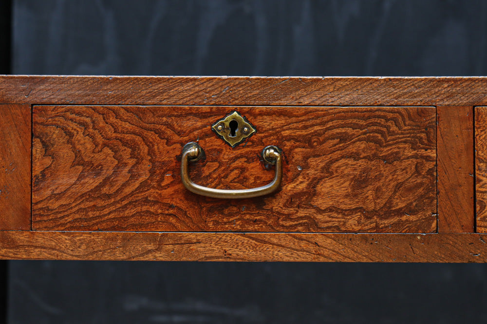 Retro Furniture　BB3684