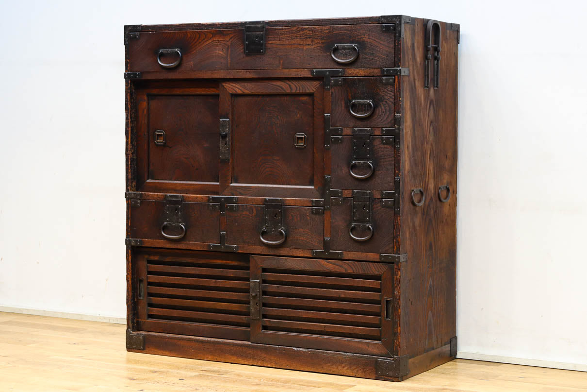 Merchant Chest BB1313-MT