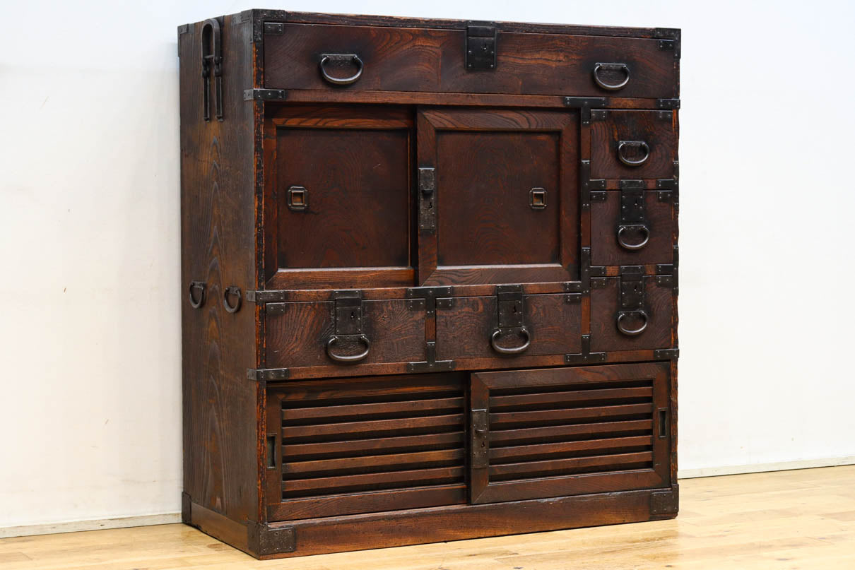Merchant Chest BB1313-MT