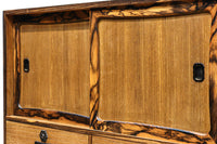 柔らかな木地色で品の良い収納箪笥　BB1856
