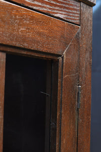 観音ガラス扉のレトロデザインが素敵なガラスケース　BB2007