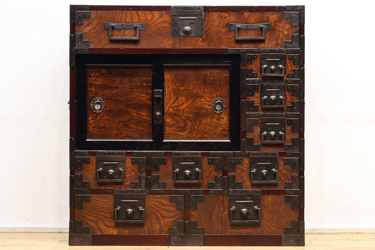 アンティーク 和箪笥　船箪笥　車箪笥　鉄金具 アンティーク 和箪笥船箪笥車箪笥鉄金具