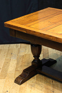 サイズが変えられる人気の伸長式ドローリーフテーブル　BB2096
