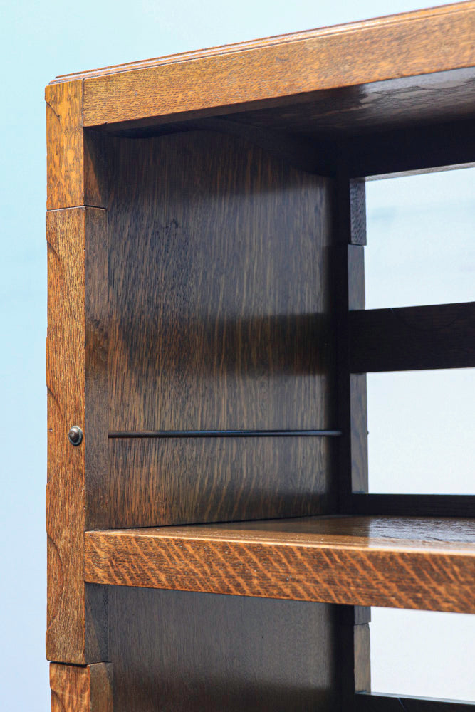 上質なオークの質感漂う日本楽器（ヤマハ）製のスタッキング式本棚 
