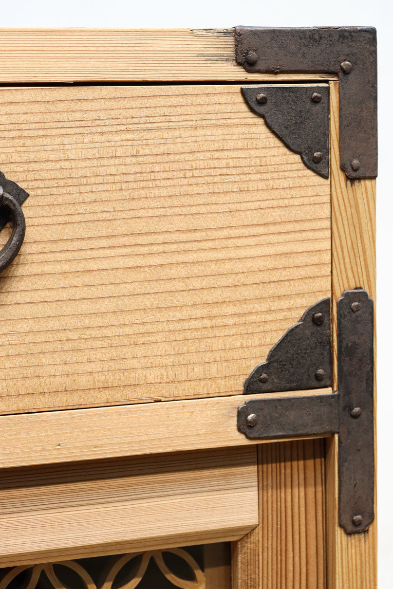 七宝組子が可愛らしいアイアンフレーム付き枕箪笥　BB3094