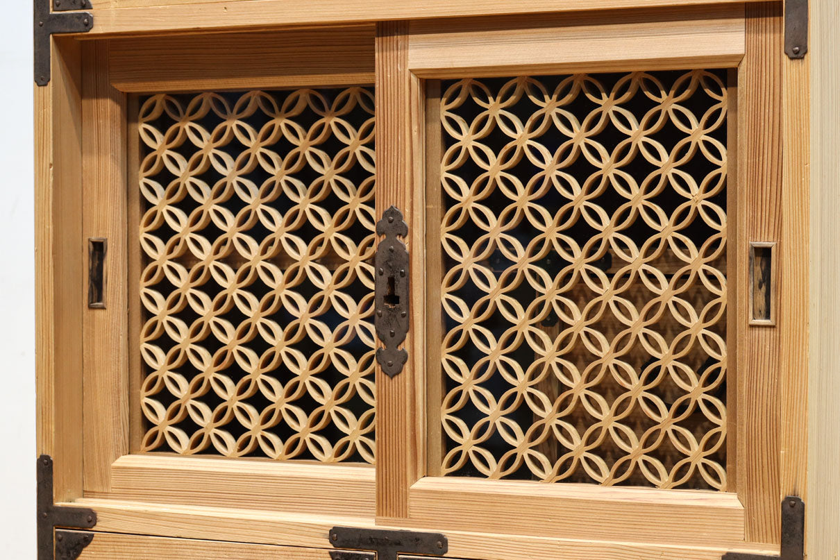 七宝組子が可愛らしいアイアンフレーム付き枕箪笥　BB3094