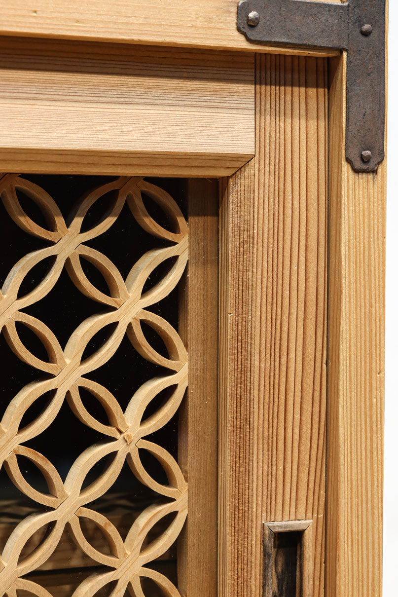 七宝組子が可愛らしいアイアンフレーム付き枕箪笥　BB3094