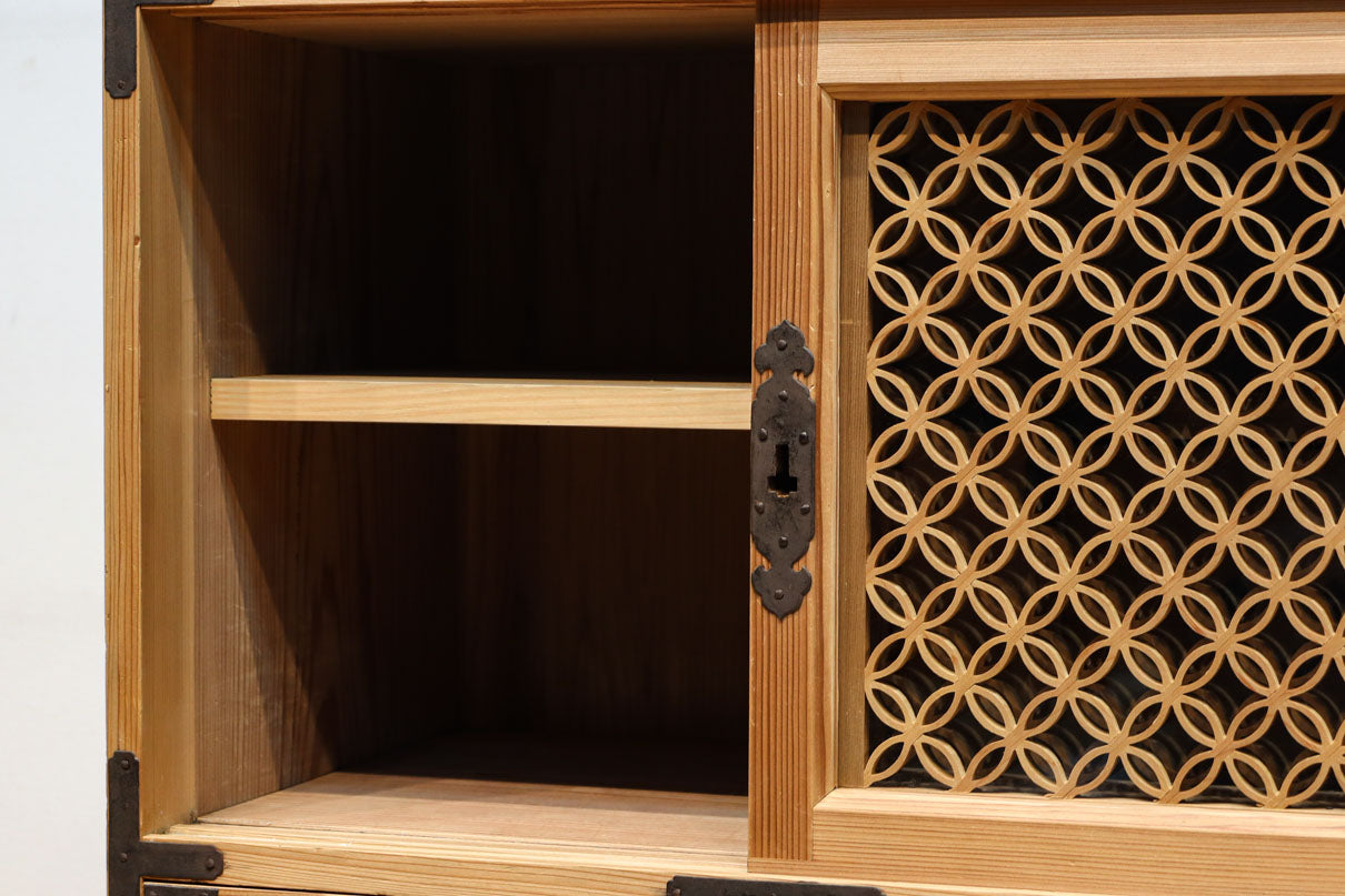 七宝組子が可愛らしいアイアンフレーム付き枕箪笥　BB3094