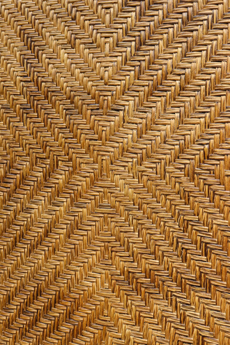 珍品!! 味わい深い網代編みの衣裳箪笥　BB3101