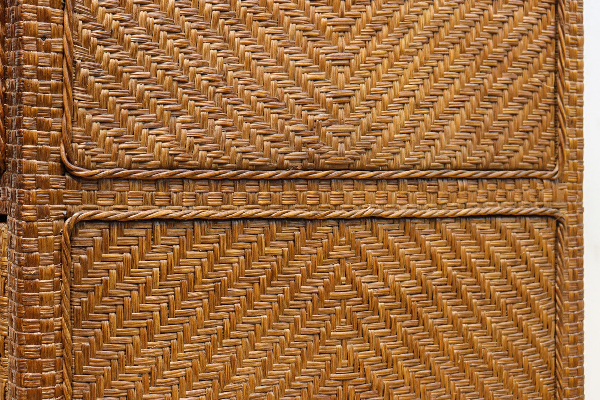 珍品!! 味わい深い網代編みの衣裳箪笥　BB3101