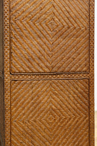 珍品!! 味わい深い網代編みの衣裳箪笥　BB3101