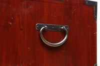 大振りの装飾金具で趣きのある庄内衣裳箪笥　BB3109