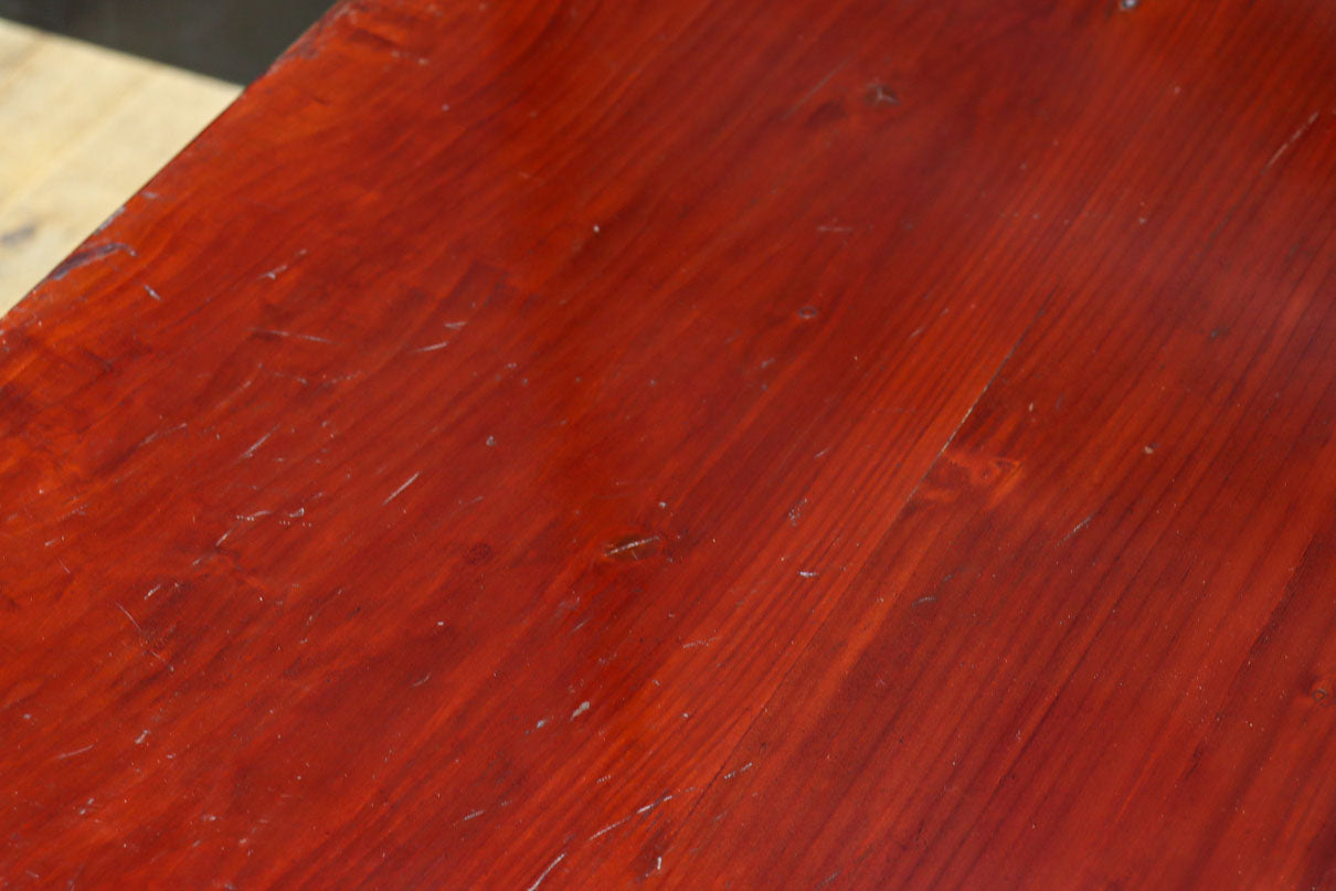 大振りの装飾金具で趣きのある庄内衣裳箪笥　BB3109