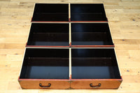 引き出し内部にまで黒漆を施した上質な庄内収納箪笥　BB3113