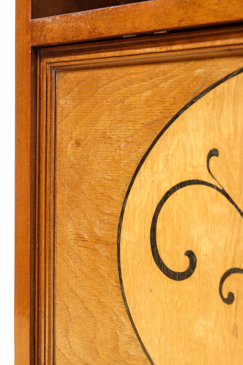 国産ステンドグラスが煌めく魅力的な造りのライティングビューロー　BB3114