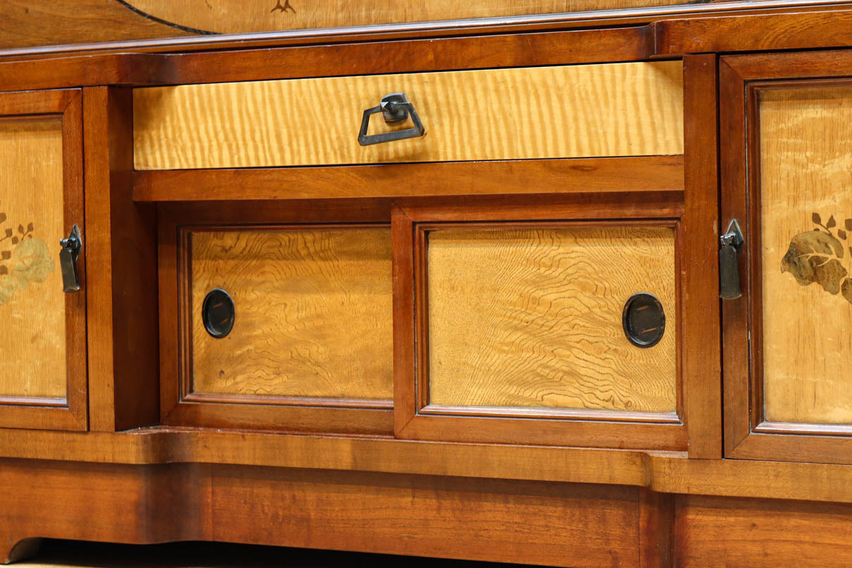 国産ステンドグラスが煌めく魅力的な造りのライティングビューロー　BB3114