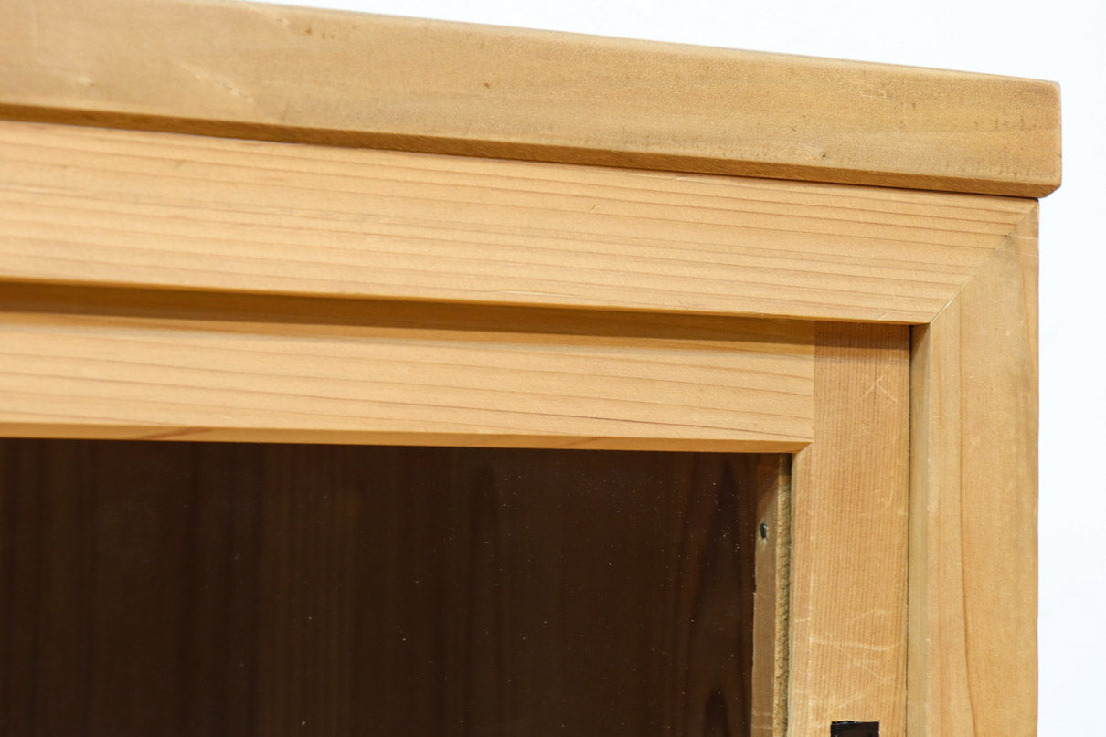 幅900ミリ!! 温かみのある木地色のレトロガラスケース　BB3115