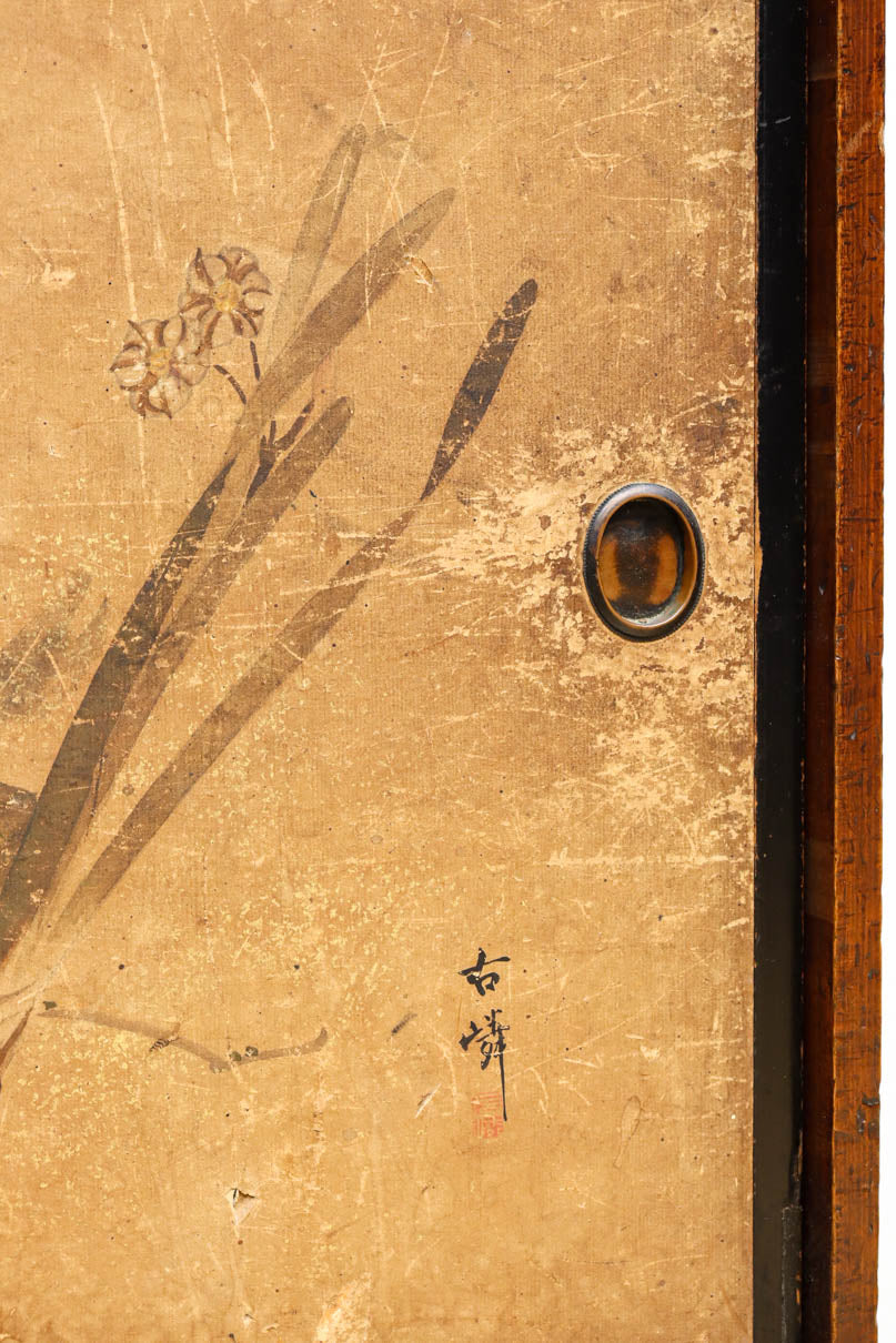 歴史ある味わい深いふすま絵の飛騨地方茶箪笥　BB3116