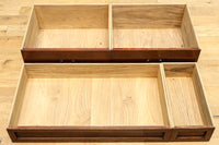 歴史ある味わい深いふすま絵の飛騨地方茶箪笥　BB3116