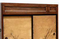 歴史ある味わい深いふすま絵の飛騨地方茶箪笥　BB3116